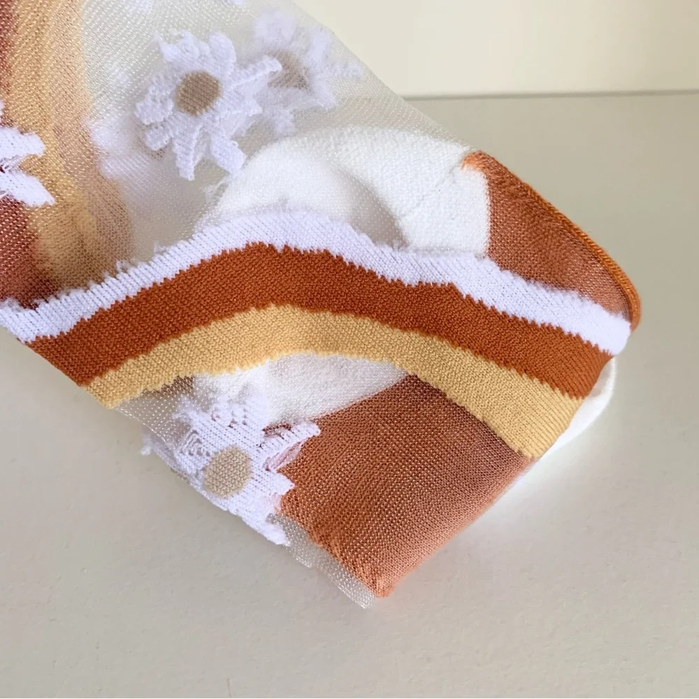 NWOT Sheer floral socks